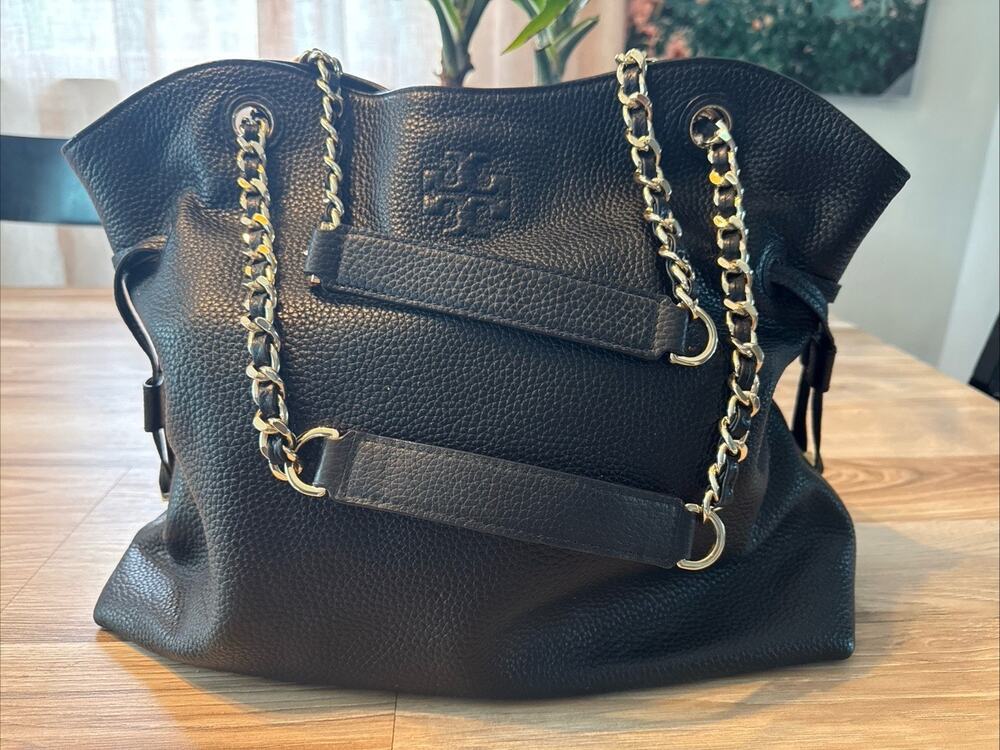 Tory Burch Thea Slouchy Chain Tote Bag Black Pebble Leather Gold Chain EUC